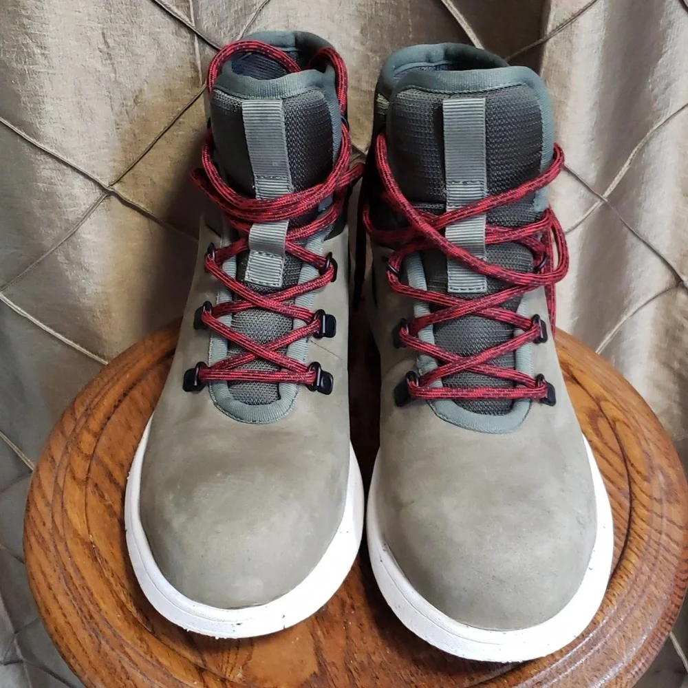 EUC- Bogs ‘Cypress Lace’ Waterproof Work & Safety Boots